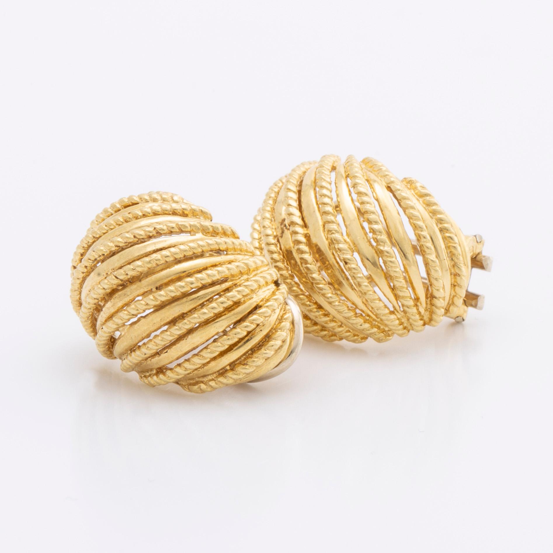EARRINGS 18K gold, clip mechanism, 15,5 g.