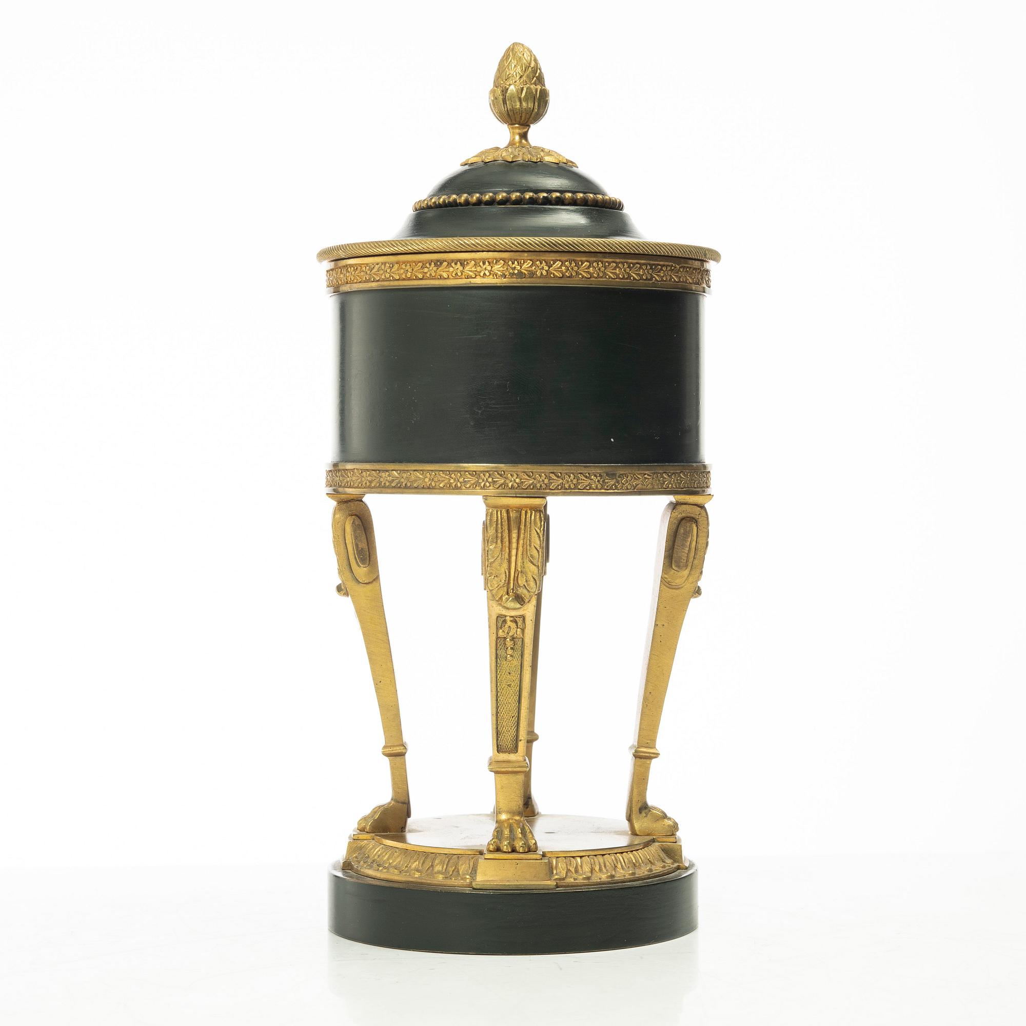 An Empire style lidded box, circa 1900.