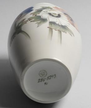 VAS, porslin, Bing & Gröndahl.