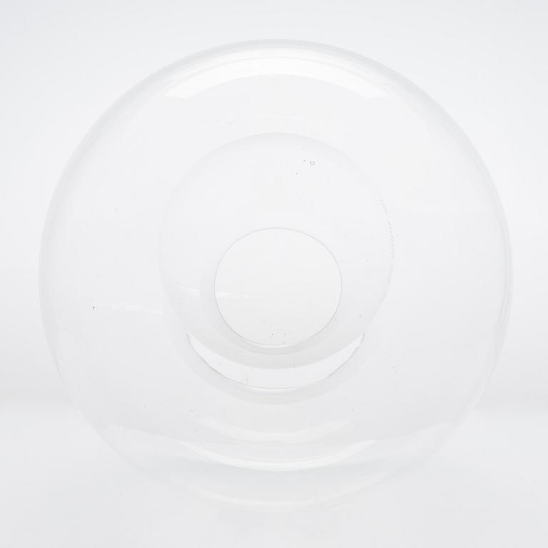 Timo Sarpaneva, art glass 'Globus' 3599, signed Timo Sarpaneva Iittala 1984 C273.