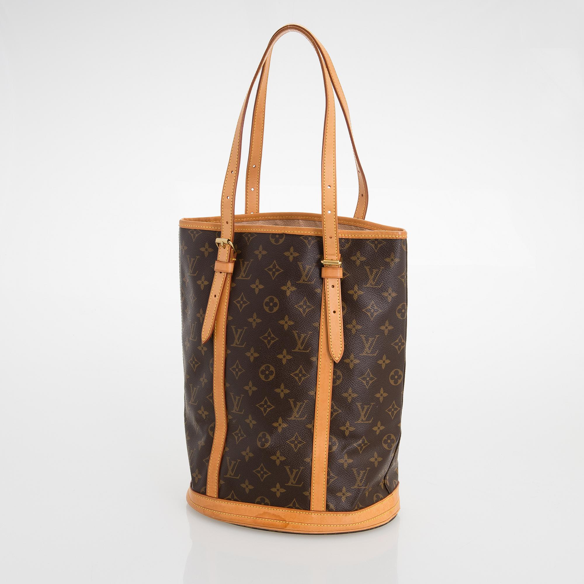 Louis Vuitton, A Monogram 'Bucket' Bag with pochette.