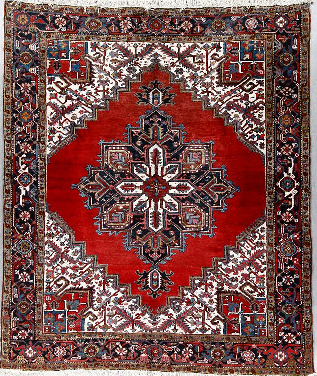 MATTA, old Heris, ca 300x250 cm.