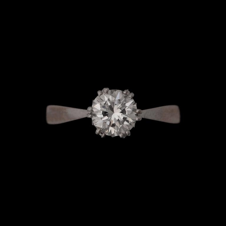 A brilliant cut diamond ring, 0.74 ct. Made in Gothenburg 1975.