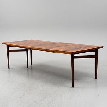 ARNE VODDER, a rosewood veneered dining table from Sibast, Denmark, 1950's/60's.