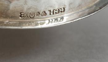PUNSCHKOPPAR, 13 st, silver, CG Hallberg, Stockholm samt K&EC, Göteborg, omkring 1900-talets mitt. Tot vikt ca 349 gram.