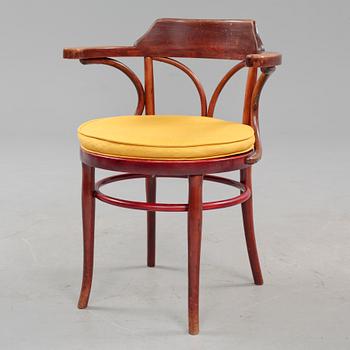 KARMSTOL, Thonet-typ, 1900-talets första del.