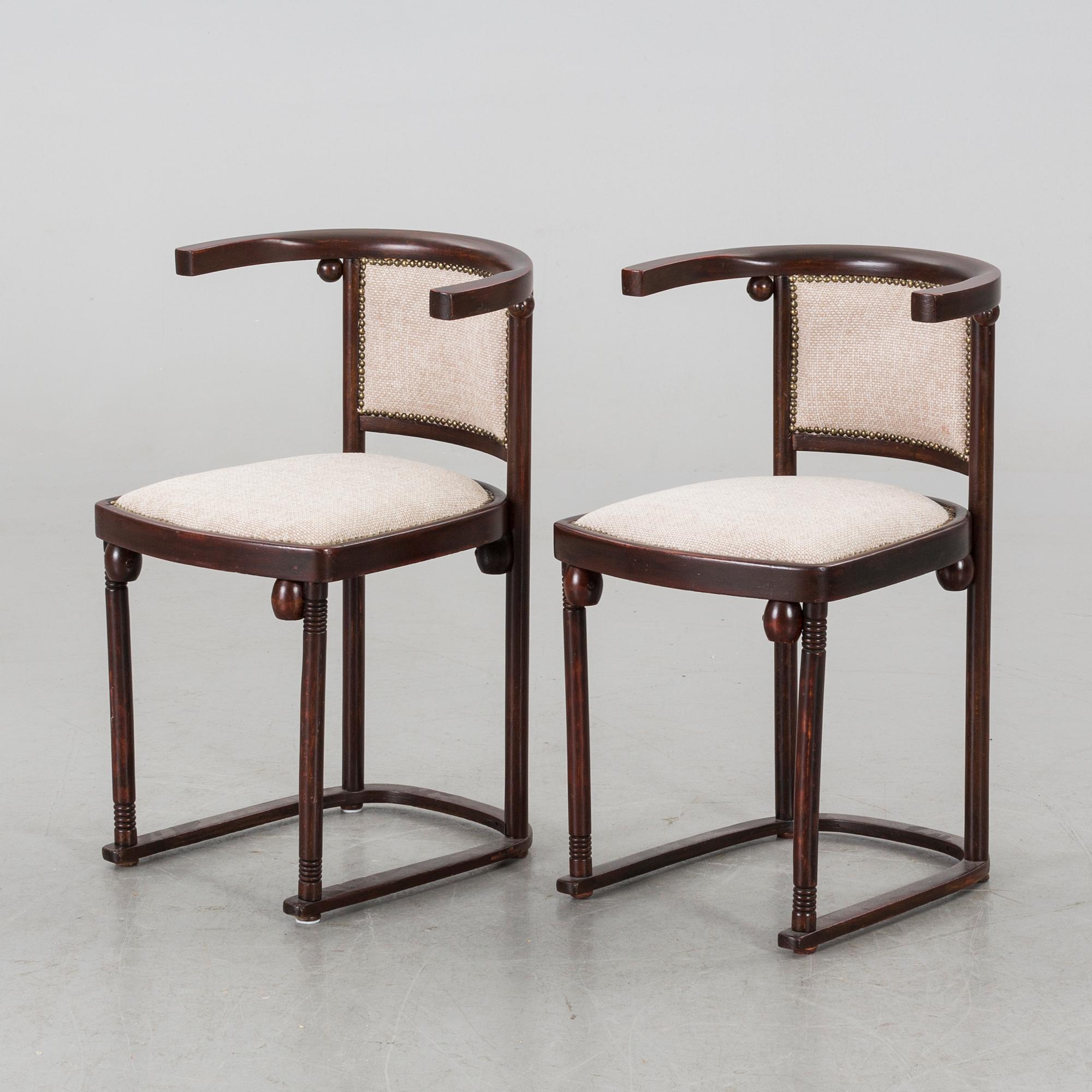 A PAIR OF CHAIRS DESIGNED BY JOSEF HOFFMAN FOR THONET.