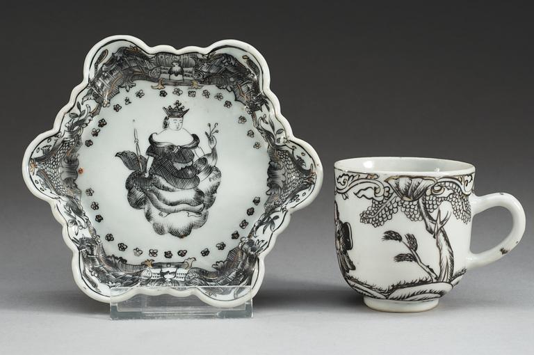 A Grisaille 'European subject' cup and dish, Qing dynasty, Qianlong (1736-95).