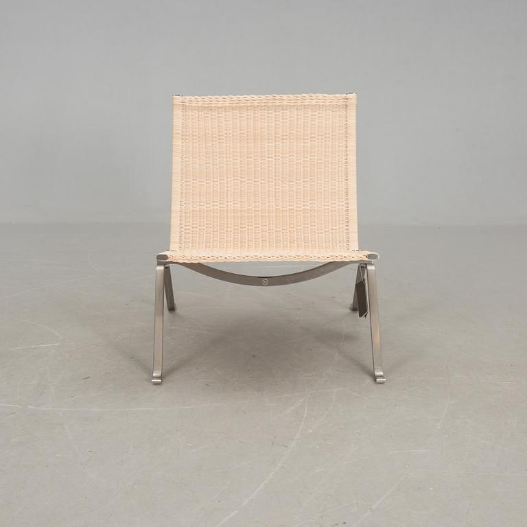 POUL KJÆRHOLM, Fåtölj, "PK-22", Fritz Hansen, 2013.