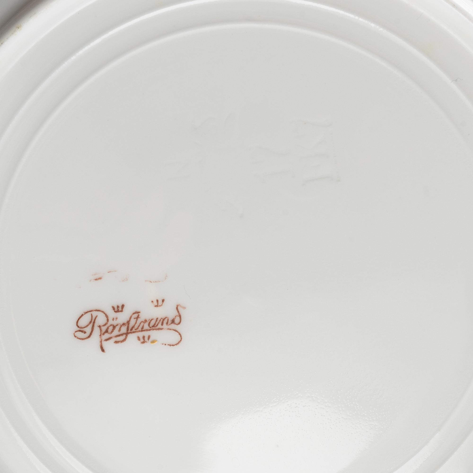Alf Wallander, a 102-piece Art Nouveau porcelain service, Rörstrand, early 20th Century.