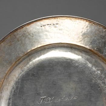 FAT samt SKÅLAR, 2 st, silver, Stockholm, 1920-tal, vikt 679 gram.