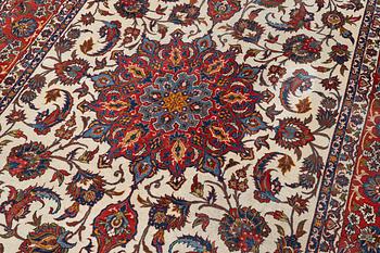 A semi-antique Isfahan carpet, central Persia, c. 314 x 197 cm.