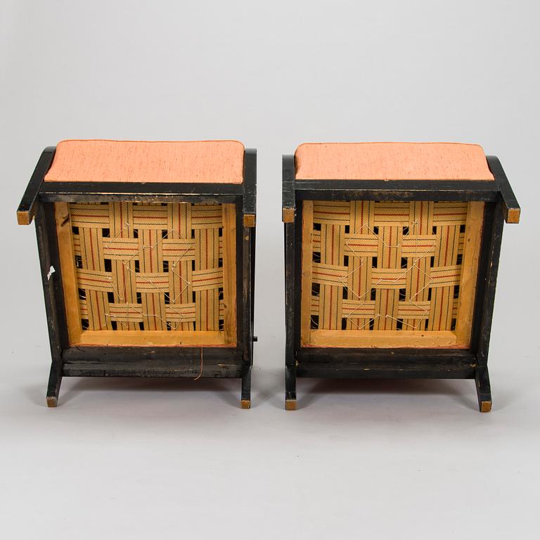 Einari Kyöstilä, A pair of 1930's 'Mainio' armchairs for Asko Finland.