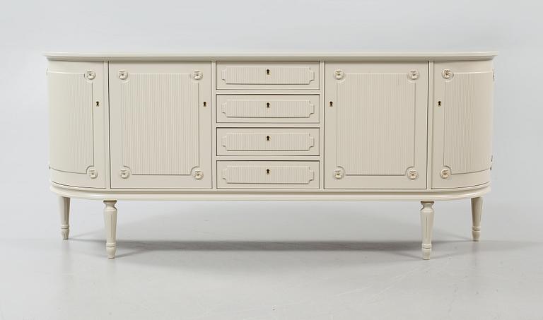 SIDEBOARD, gustaviansk stil, 1900-talets andra hälft.