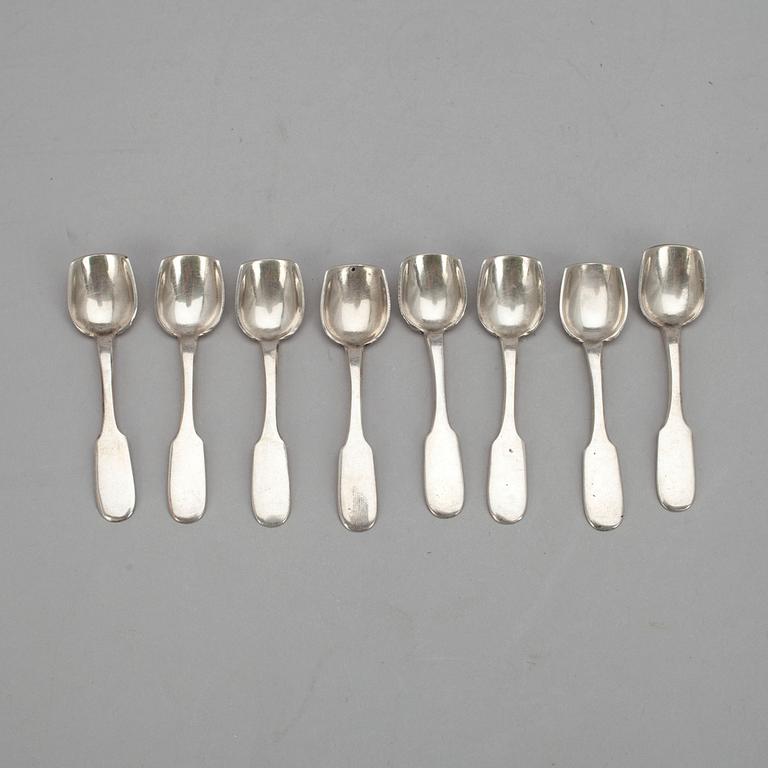 SALTSKEDAR, 8 st, silver, Ryssland 1896-1908. Vikt 38 g.