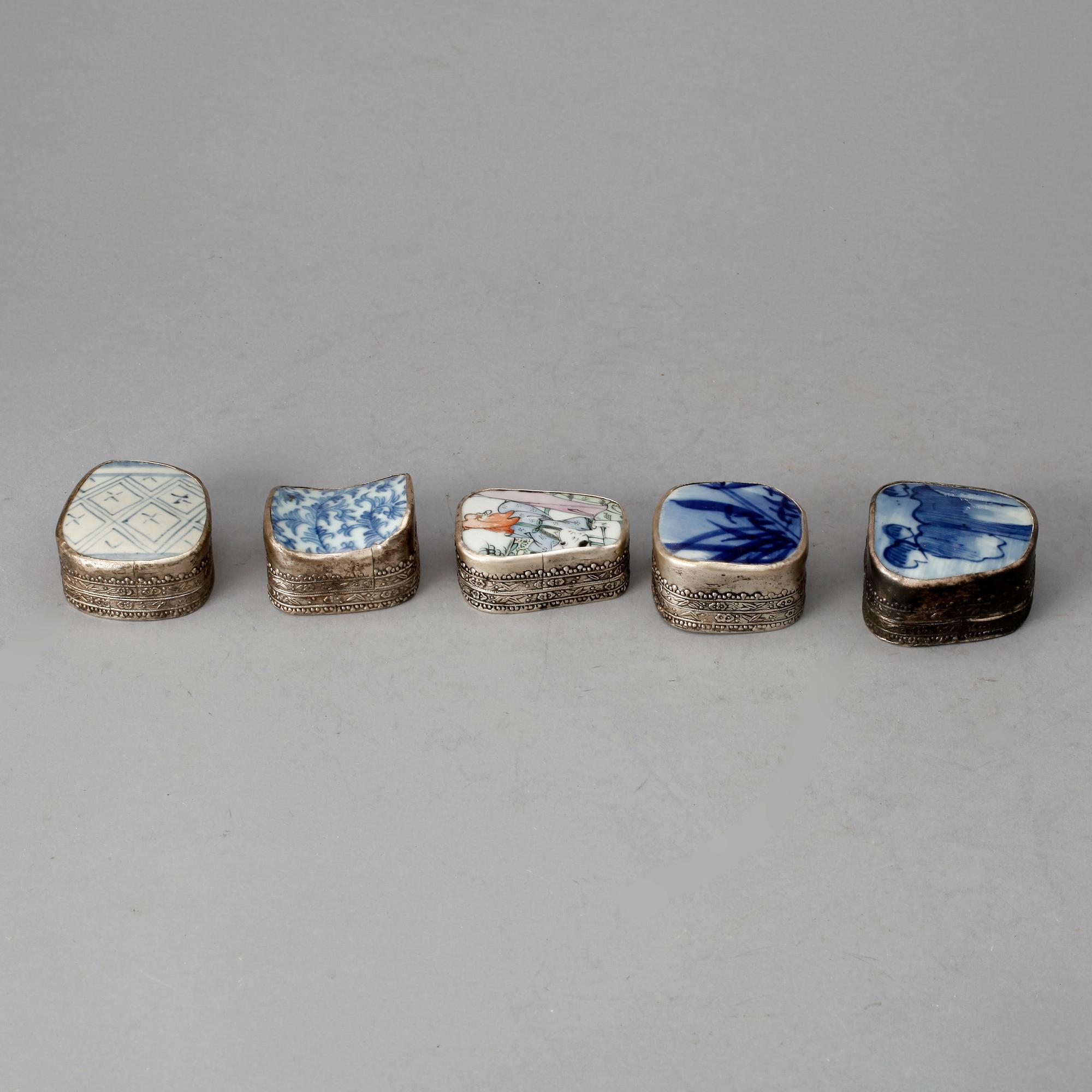 PARTI DOSOR, 5 st, silver och porslin. 1800/1900-tal.