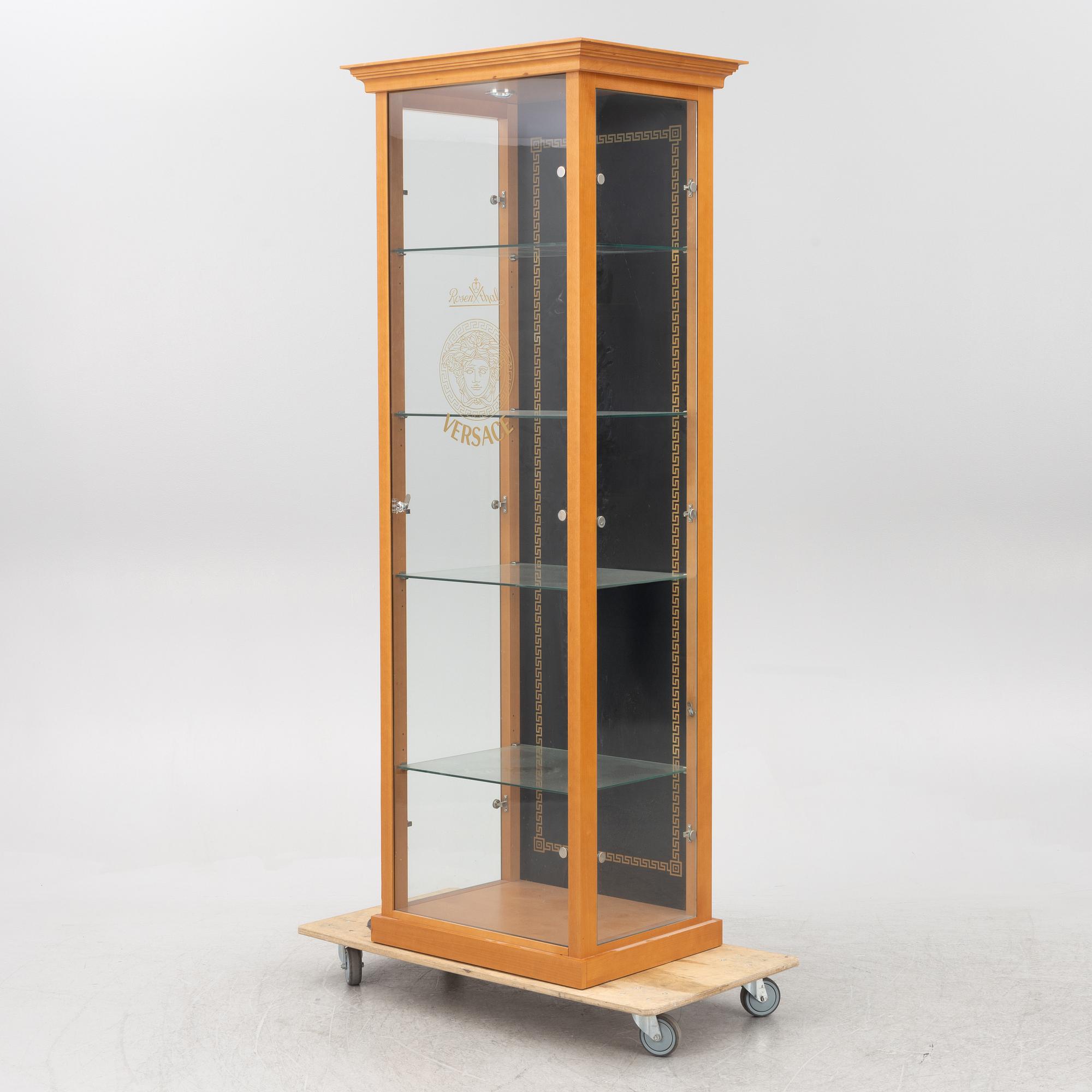 Vitrinskåp, Rosenthal & Versace, samtida.