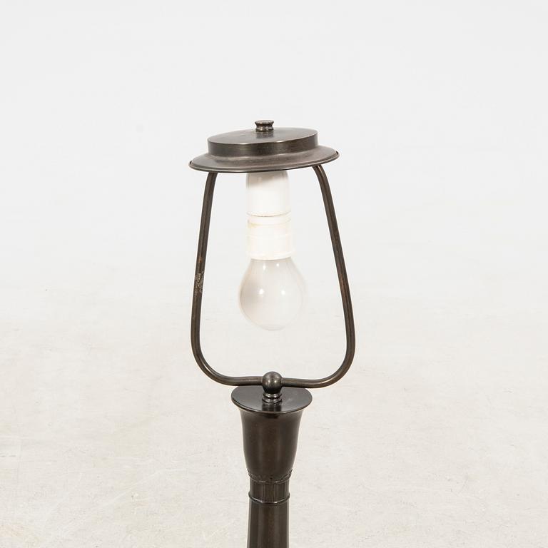 Bordslampa Just Andersen tidigt 1900-tal Danmark.