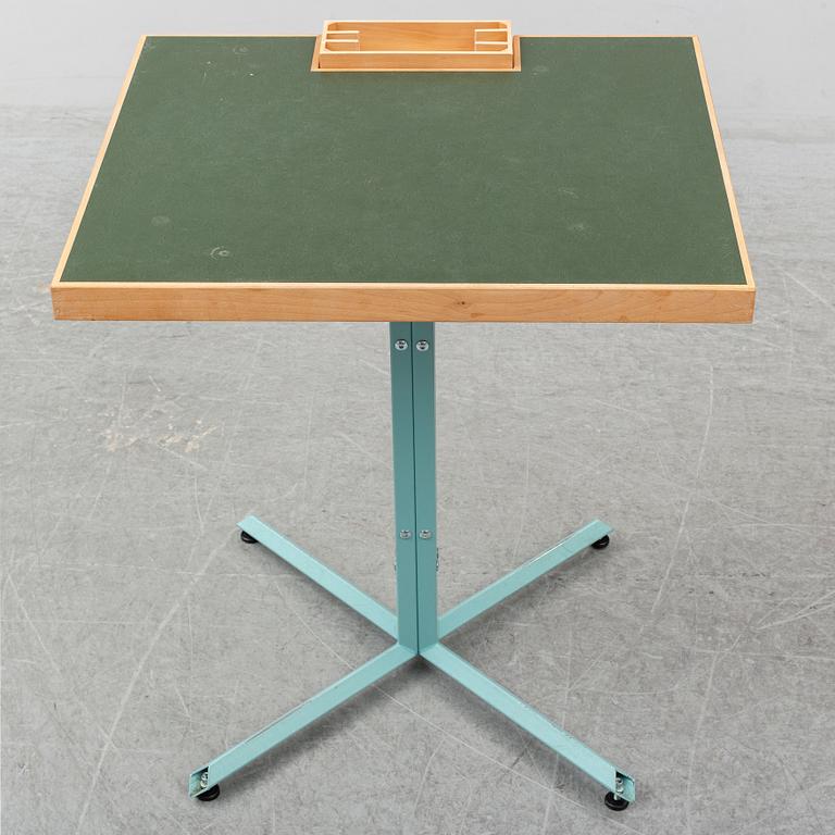 UGLYCUTE, table, Woodstockholm.