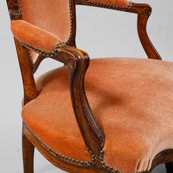 KARMSTOLAR, ett par, Louis XV-stil, 1800-talets andra hälft.