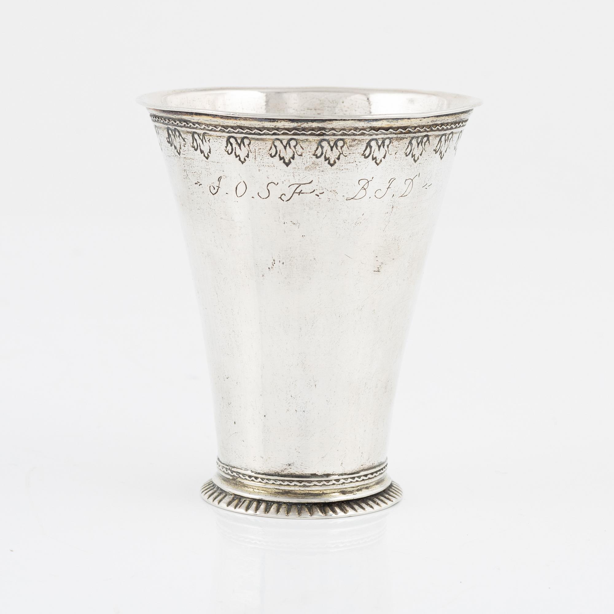 Bägare, silver, Samuel Nourin, Nyköping, före 1753.