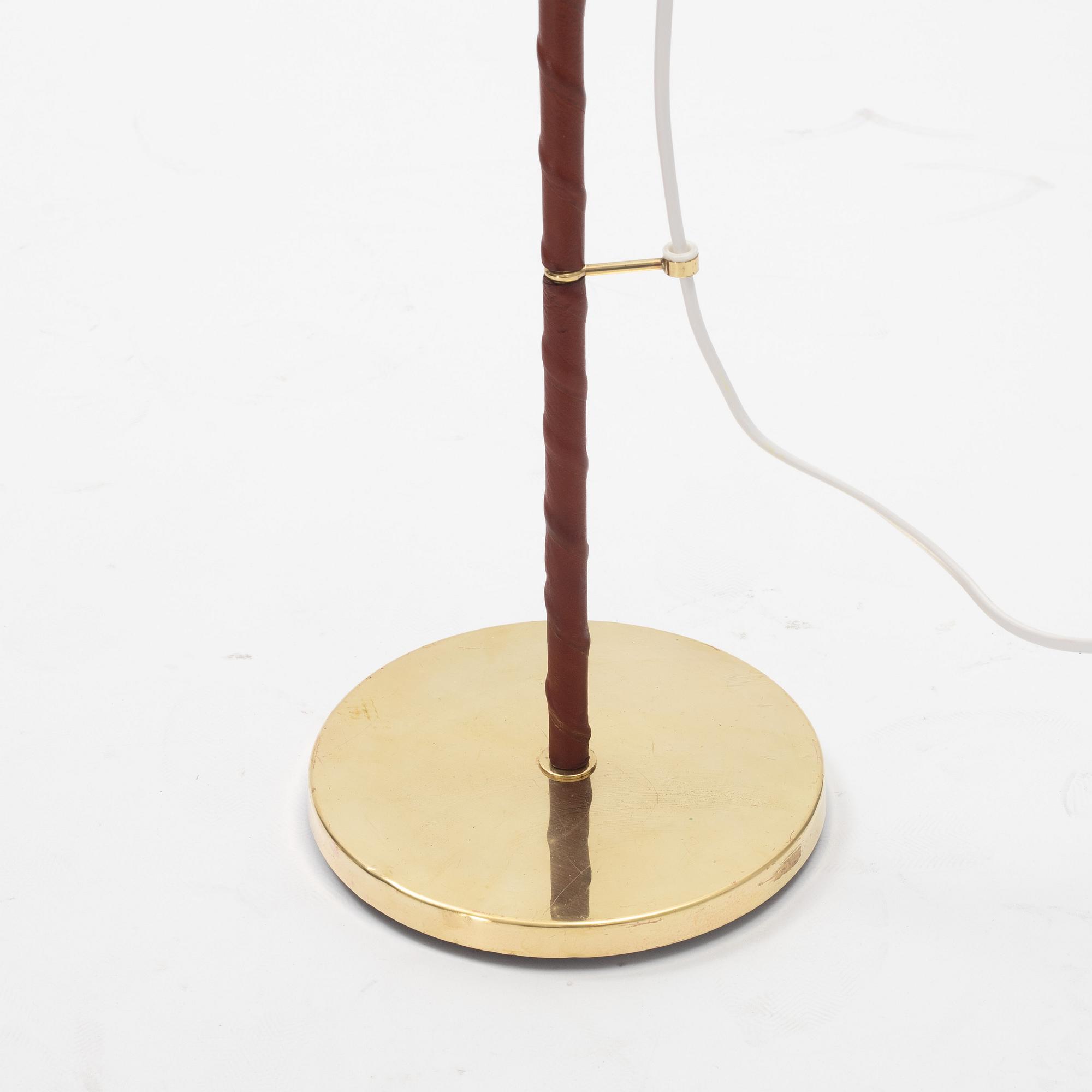 A pair of floor lamps, Möllers Armaturer, second par of the 20th Century.