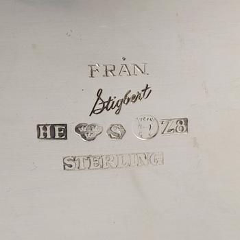 CIGARETTSKRIN, sterling silver samt LOCKASK, sterling silver, Heribert Engelbert för Stigbert, Stockholm, 1950.