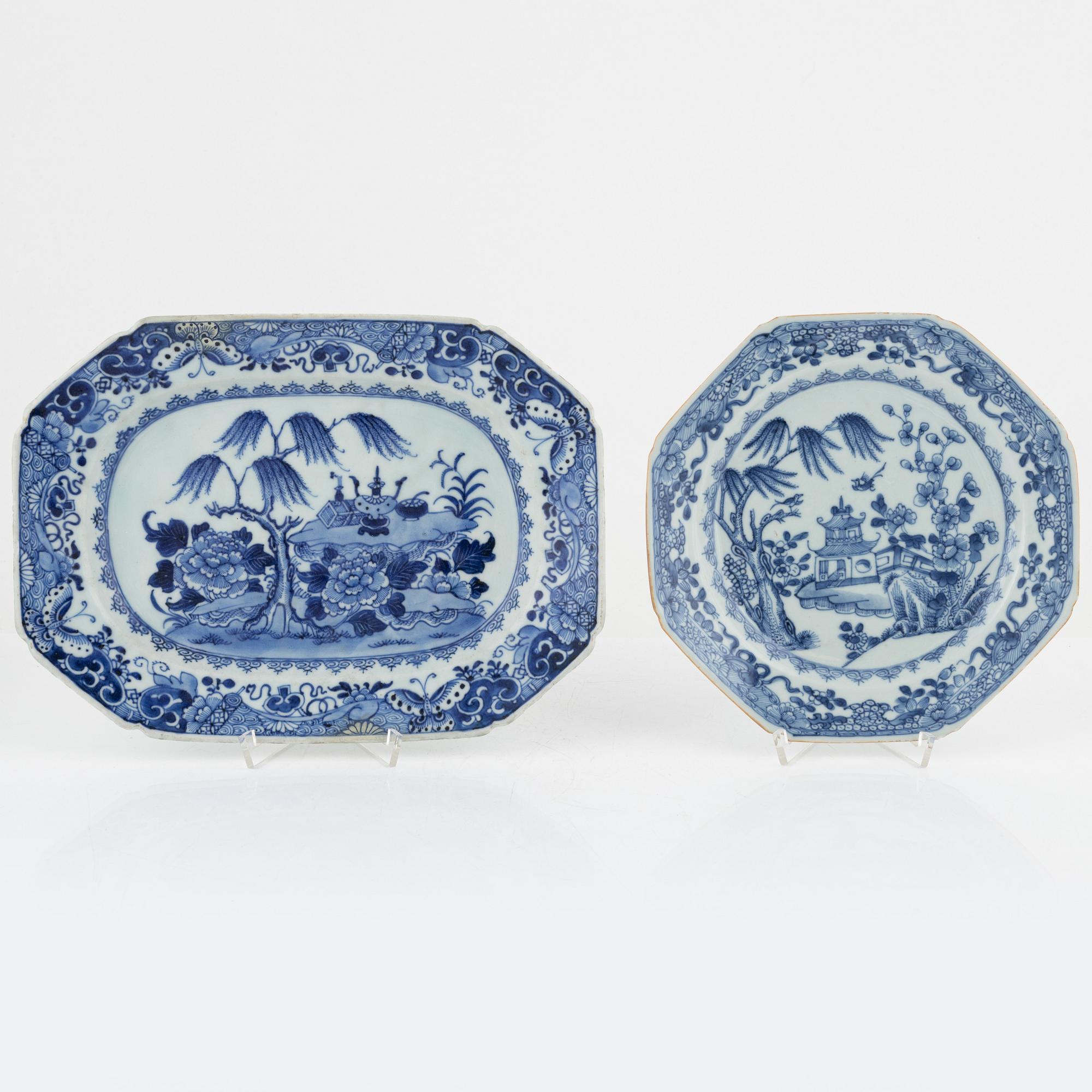 Stekfat samt tallrikar, 4 st, porslin, Kina, Qianglong (1736-95).