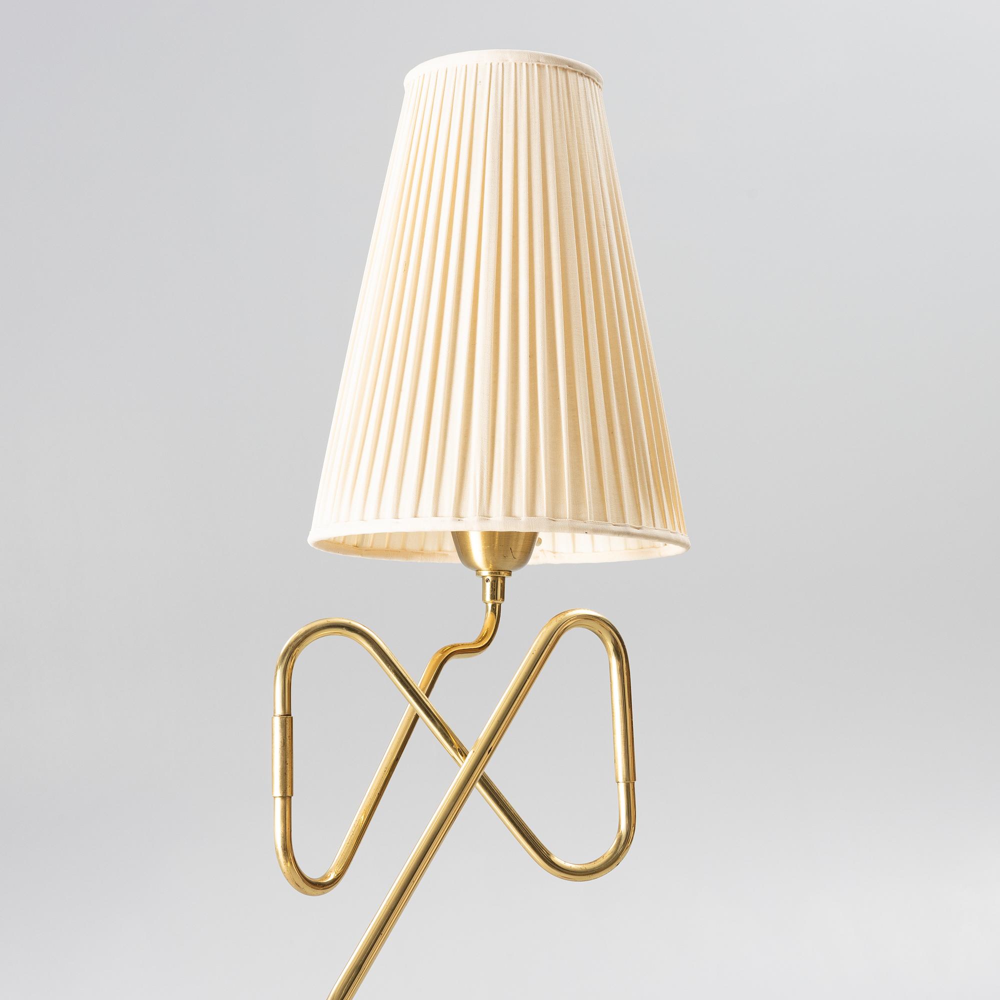 A floor lamp, AB Armaturhantverk, Gothenburg, mid-20th Century.
