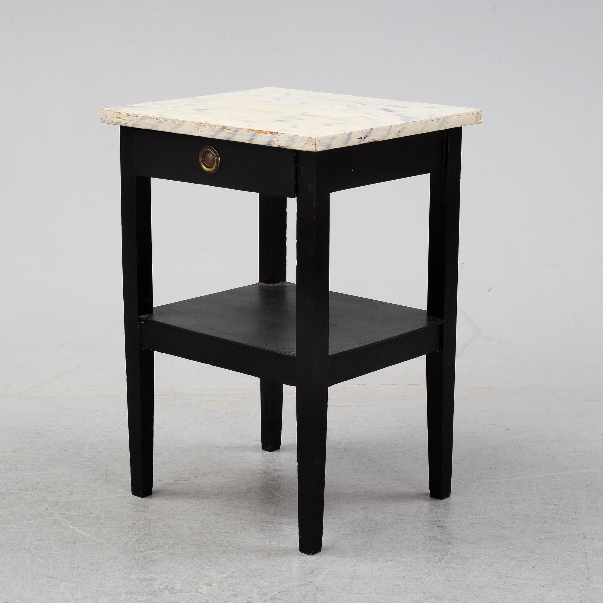 A painted sidetable, mid 20th Century.