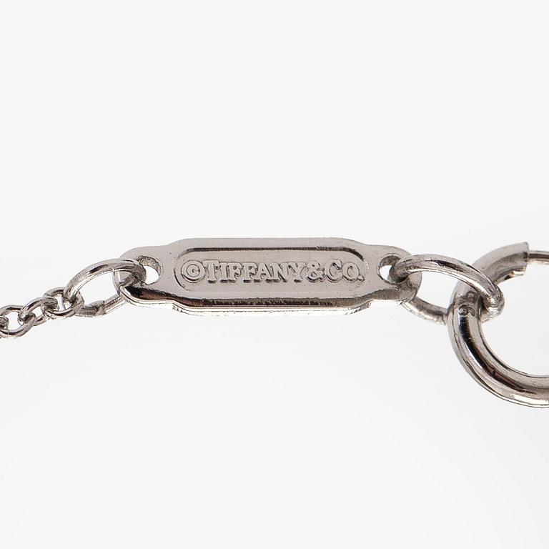 Tiffany & Co, kaulakoru, "Garden Flower", platinaa ja briljanttihiottuja timantteja.