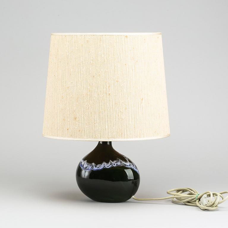 A Holmegaard table lamp.
