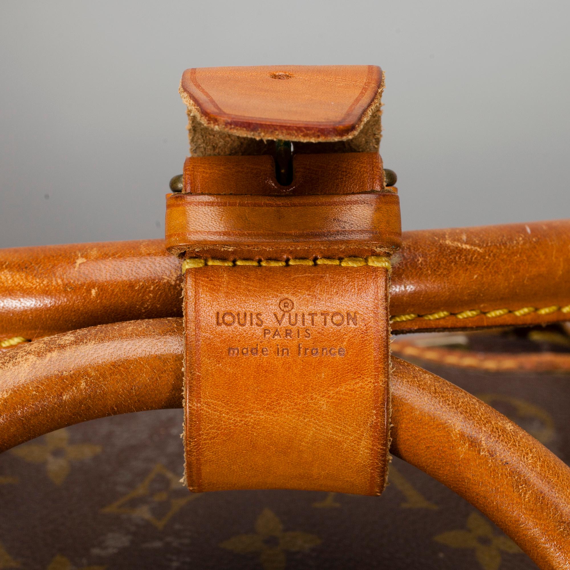 VÄSKA, "Sac Chaussures", Louis Vuitton.