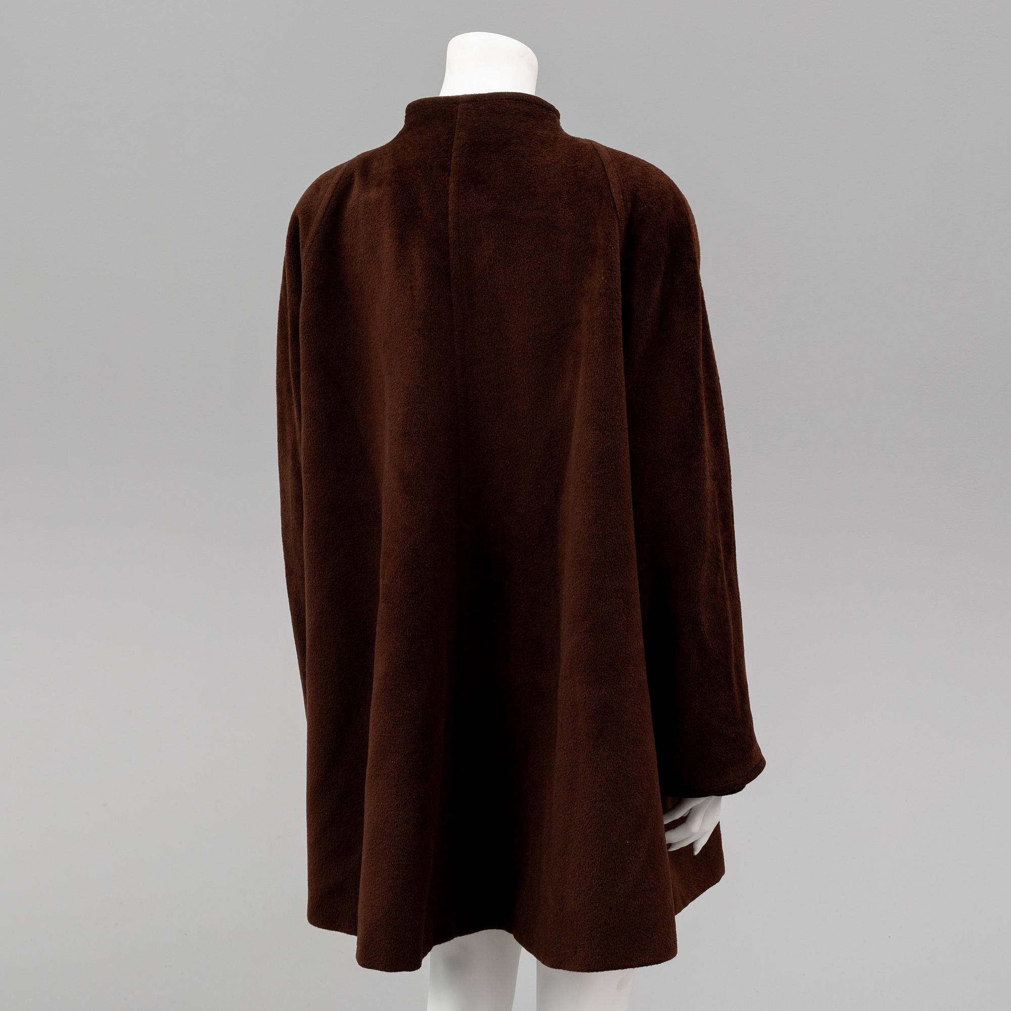 MAX MARA, a coat, french size 40.