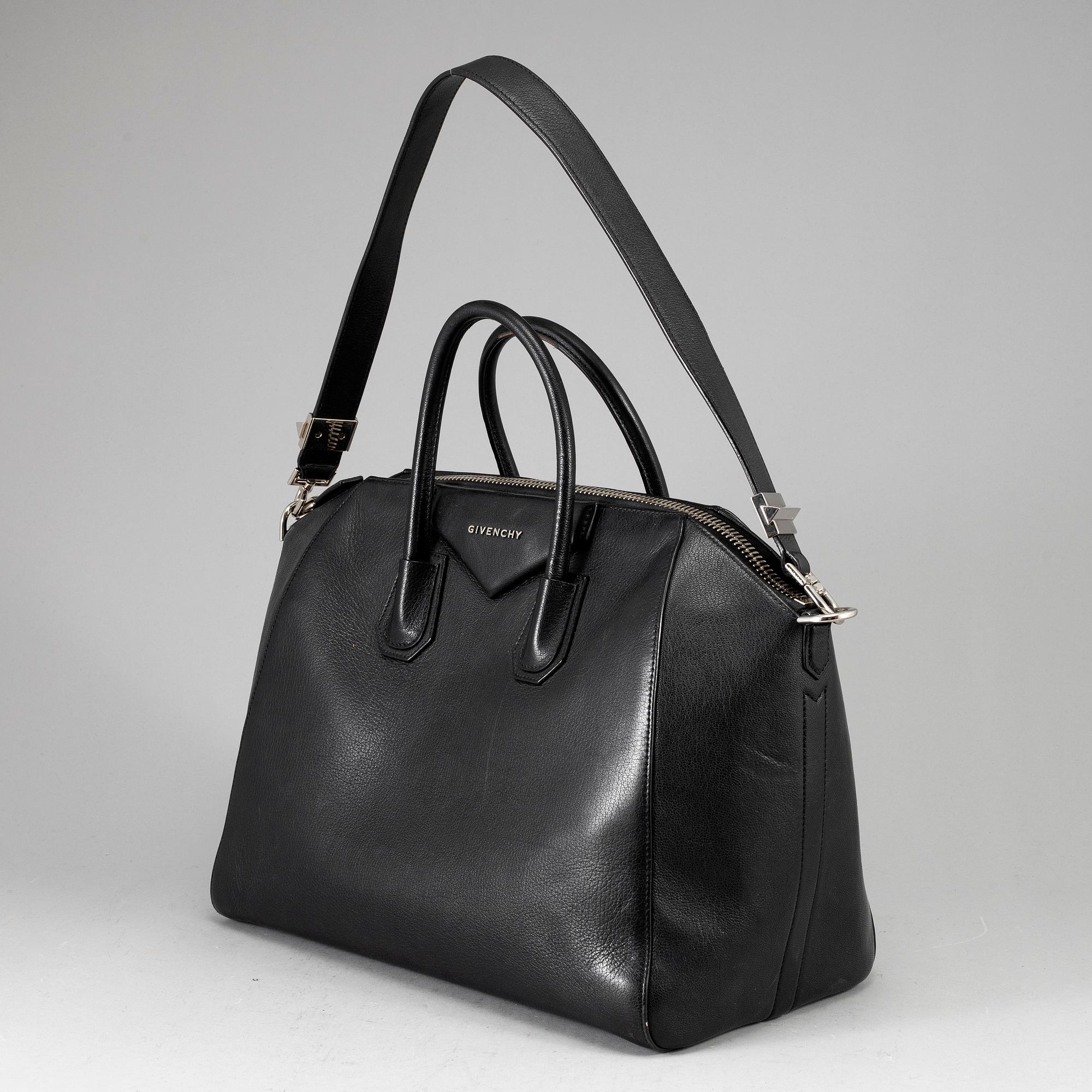 GIVENCHY, "Antigona", bag.