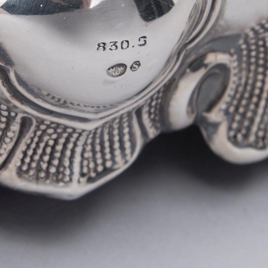 LJUSSTAKAR, ett par, silver 830, bär svenska importstämplar, 1900-tal.