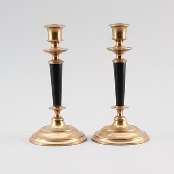 LJUSSTAKAR, 1 par, mässing, Skultuna, nr 76, 1900-talets första hälft.