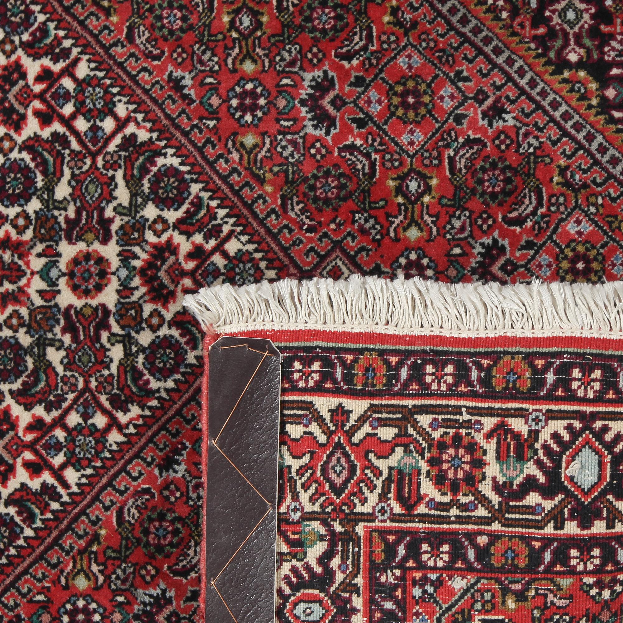 MATTA, Bidjar, old, 150 x 94 cm.