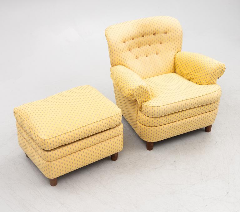 Josef Frank, fåtölj med fotpall, modell 336, Firma Svenskt Tenn.