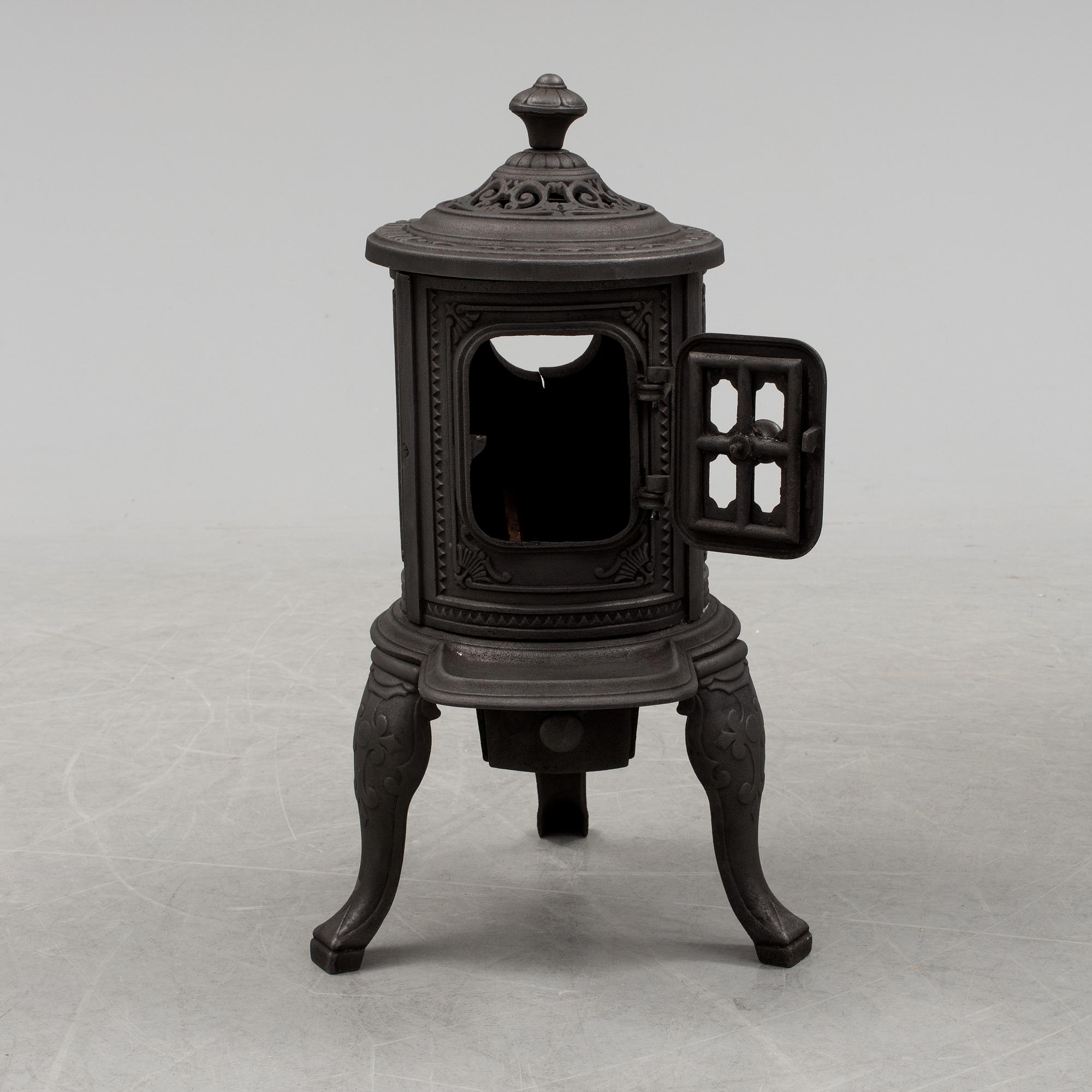 KAMIN, gjutjärn, Husqvarna No 1, 1900-talets början.