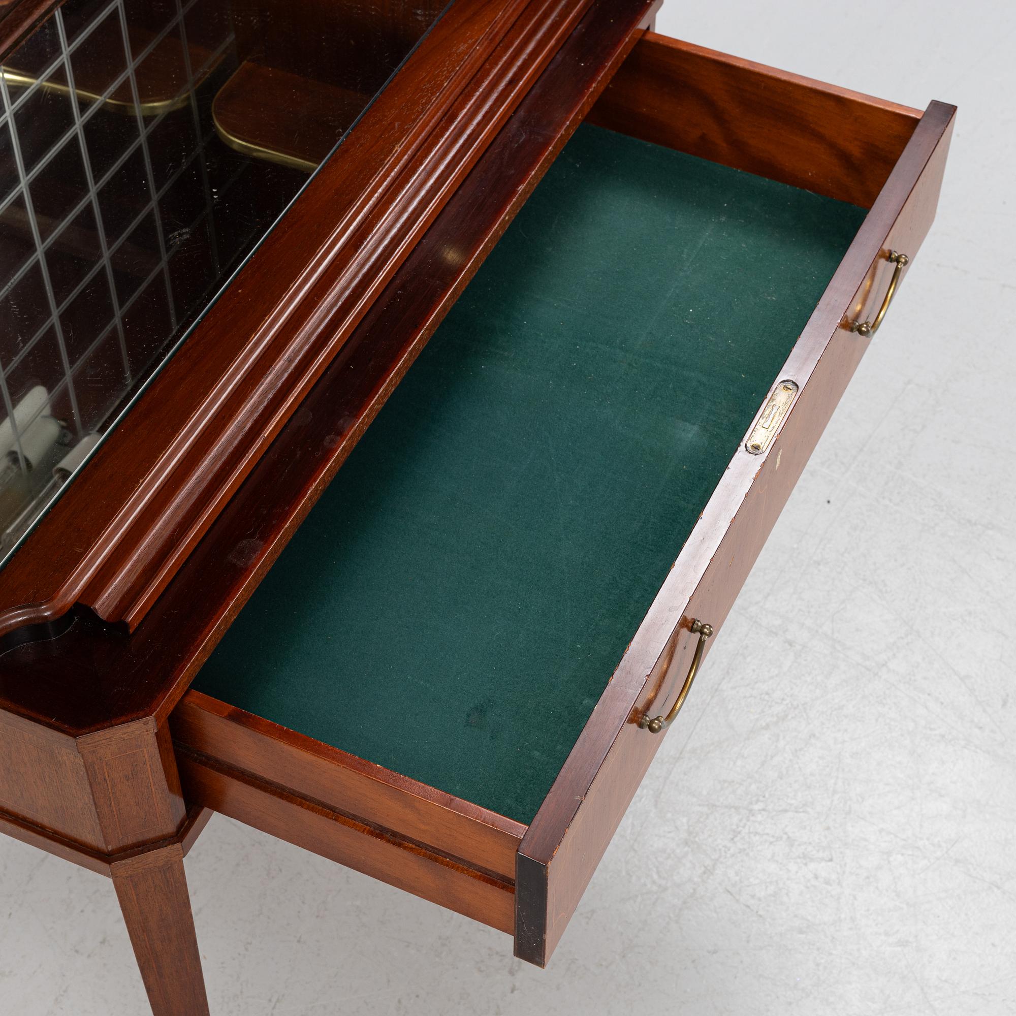 Barskåp, 1900-talets andra hälft.