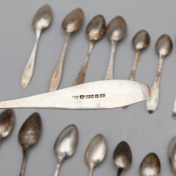 PARTI SKEDAR, 16 st, silver, mestadels Finland. Total vikt ca 257 gram.