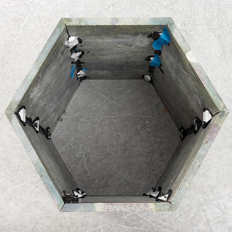 Matbord, "Blockgatan", Vikens Hantverkeri, samtida.