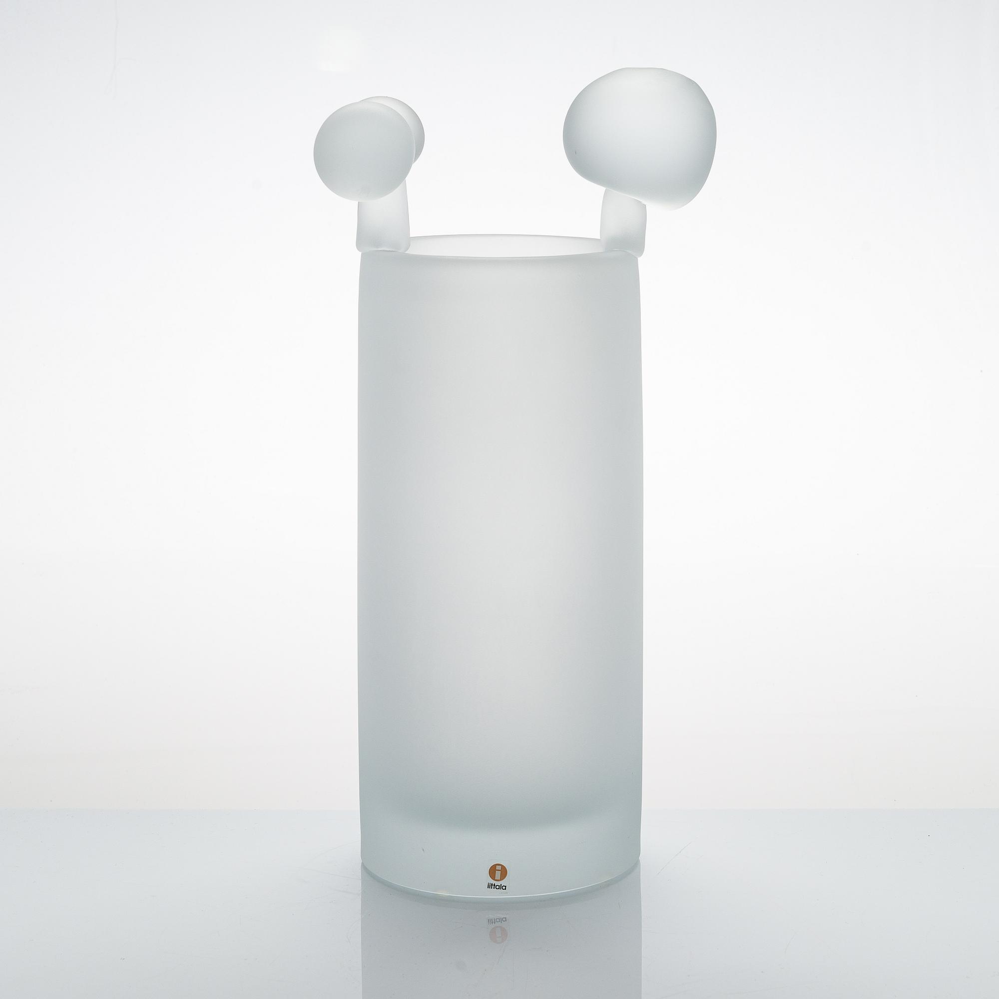 Oiva Toikka, skulptur, "Snowcaslte", signerad Oiva Toikka Iittala 2010 33/50.