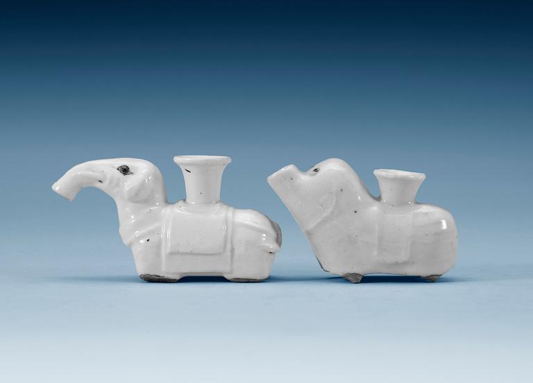 Two blanc de chine Elephant water pots, Qing dynasty.