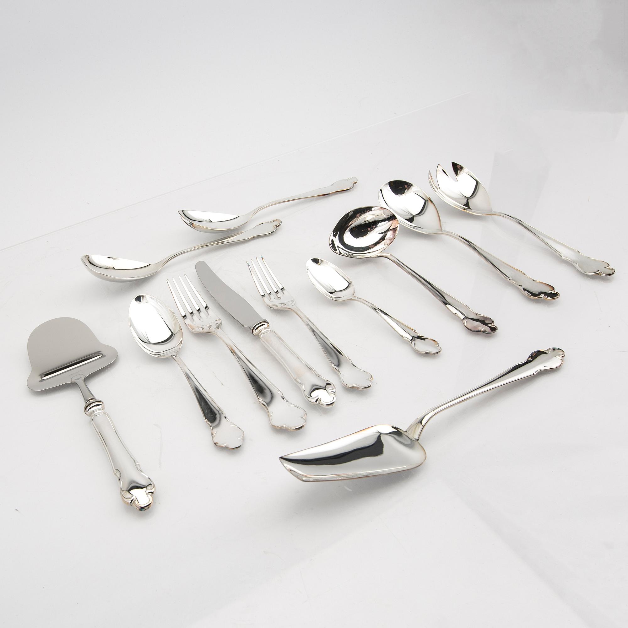 A Swedish 20th century set of 42 pcs of silver cutlery mark of Gensen Eskilstuna 1999 total weight 2572 grams.