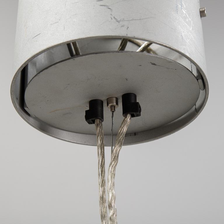 A 'Fil de Fer Ovale' ceiling light by Enzo Cattelini.