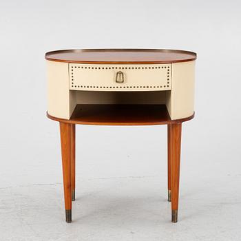 A mid century bedside table, Halvdan Petterssons Möbelfabrik, Tibro, Sweden.