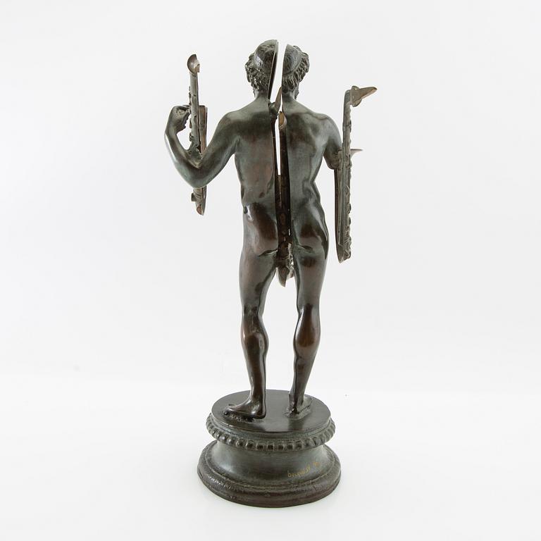 Arman, sculpture "Zeus Macho".