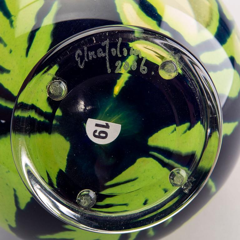 Elna Melusine Jolom, a signed and dated 2006 glass vase.